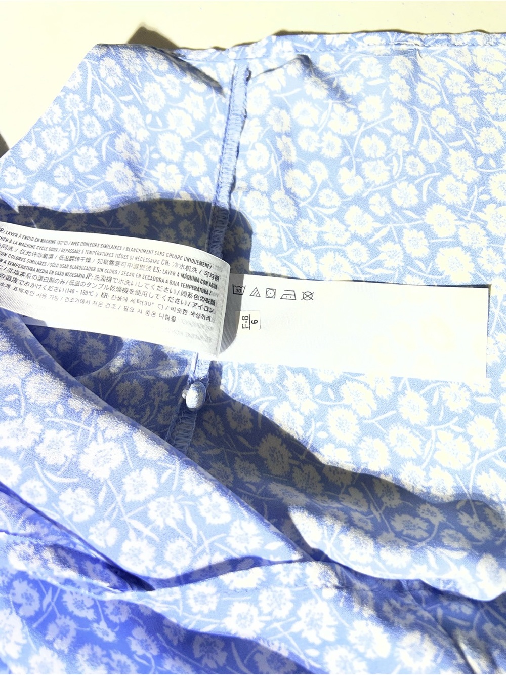 Abercrombie & Fitch Floral Tie-Front Long-Sleeve Blouse NWT Small - Picture 8 of 8